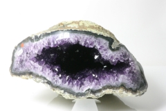 single piece Amethyst Geode 9,61kg polished Uruguay