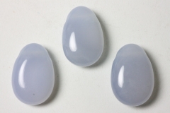 5erSet Chalcedon (Blue Lace) Trommelsteine gebohrt