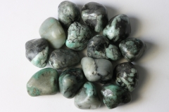 0.5kg emerald tumbled stones, Brazil